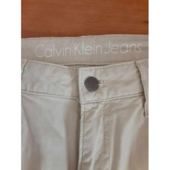 Women’s Calvin Klein Light Tan Khaki Flat Front Chino Shorts Size 12 - Picture 3 of 12